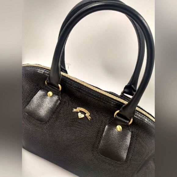 Victoria's Secret Makeup Bag Cosmetic Case Purse Handbag Bag New - Picture 3 of 16